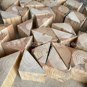 Triangular Timber <b>Wedges</b> 10x10x15mm Pine For Export Container Cargo Reinforcement With Fixing Ippc Treatment - Product Image 3