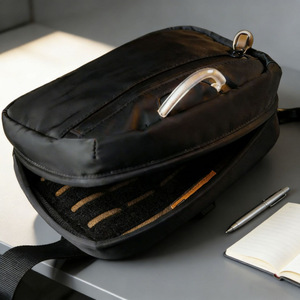 Sac à bandoulière pour homme KUNZONG, tissu Oxford noir, à ouverture rapide, pour le sport et les activités de plein air, haute qualité - Product Image 1