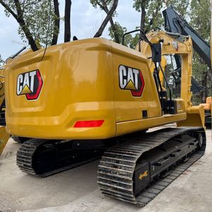 Excavatrice sur chenilles Caterpillar 320GC d'occasion, modèle 2023, 20 tonnes, moteur, boîte de vitesses, pompe, 95% neuve, à vendre - Product Image 6