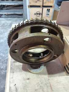 7G6772 CARRIER a pour camion à benne basculante articulé D350E/D350E II/D400E interrupteur centrifuge 6HH1 - Product Image 4