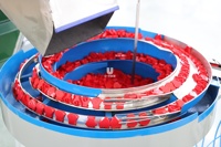 Máquina automática para ensamblaje de tapas de 2, 3 y 4 piezas, tapones de botella con sistema push-pull, válvulas de silicona y reforzos de tapa CRC