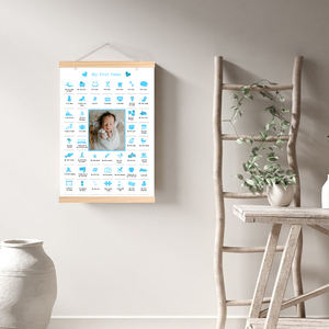 Langue personnalisée My First Times Baby Poster avec aimant Bâtons de bois Baby Shower New Parents Gift Toddler Milestone Memory Poster - Product Image 4