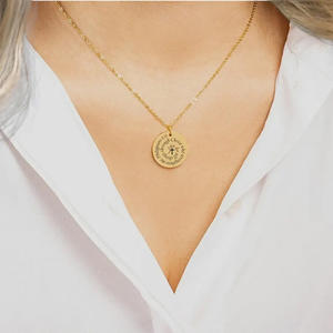 Collier pendentif rond en acier inoxydable personnalisé en gros, simple, avec des versets bibliques chrétiens, accessoires <span class=keywords><strong>de</strong></span> bijoux, usage quotidien pour femmes - Product Image 2