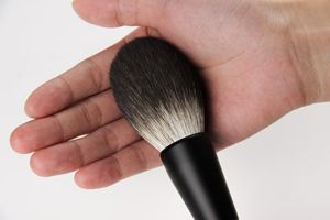 Juego de 9 Brochas de Maquillaje de Pelo Sintético con Mango de Madera Negra para Rostro, Ojos, Polvo, Colorete, Corrector y Sombra de Ojos, Brochas Cosméticas de Marca Personalizada - Product Image 4