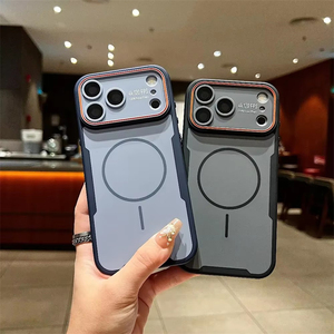 เคสโทรศัพท์มือถือแบบแม่เหล็กเคลือบด้านรุ่นใหม่สำหรับ iPhone 18 17 16 15 Pro Max ปุ่ม AI  วัสดุ TPU นิ่ม ป้องกันแรงกระแทก - Product Image 3