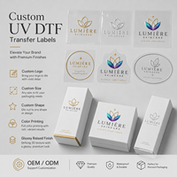 Autocollants de transfert UV DTF de luxe personnalisés, étiquettes de logo 3D imperméables, décalcomanies UV transparentes comme du cristal pour l'emballage de bouteilles, boîtes, OEM, ODM