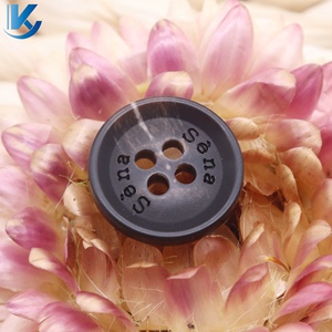 Nút nhựa 4 lỗ có thể tùy chỉnh cao cấp có thể giặt được vật liệu tự nhiên đánh bóng cho túi quần áo giày trực tiếp từ nhà máy - Product Image 5