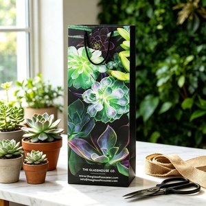 Bolsa de papel para compras, para empaque de regalos, con logo impreso personalizado y asa de cinta. - Product Image 6