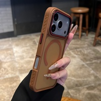 Coque Magnétique Mate Translucide pour iPhone 17 Pro Max 17 Air 13 14 15 16 Plus avec Chargement Sans Fil et Protection Rigide