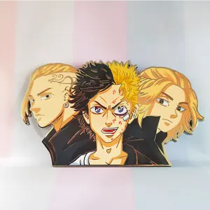 Vente en gros de broches personnalisées, broches en émail de dessin animé Tokyo vengeance plaquées or