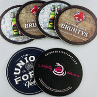 Sous-verres de bière en papier jetables imprimés sur mesure pour hôtels Emballage haut de gamme et produit d'impression pour boissons