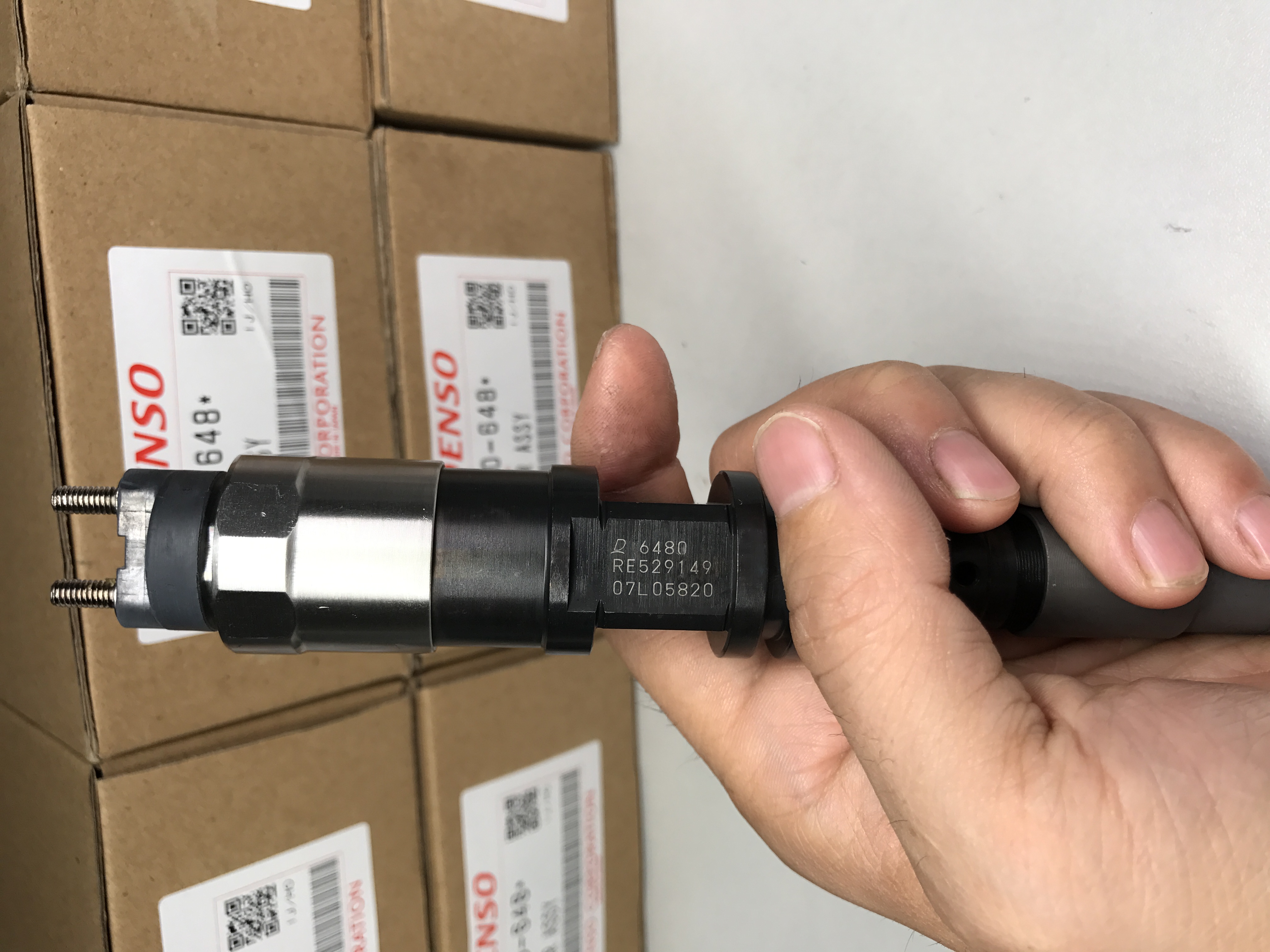 High Quality Diesel Fuel Injector 095000-6480 Common Rail Injector RE529149 RE546776 For John Deere
