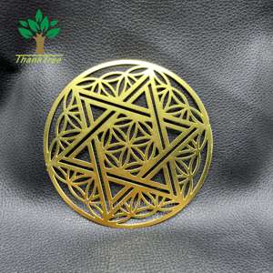 Stock di fabbrica <span class=keywords><strong>souvenir</strong></span> religioso indiano regalo placcato oro albero della vita carta energetica in metallo - Product Image 3