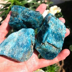 Pietre curative dei cristalli grezzi dei campioni minerali del quarzo dell'<span class=keywords><strong>apatite</strong></span> <span class=keywords><strong>blu</strong></span> grezza all'ingrosso della roccia naturale - Product Image 5
