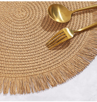 Sets de table ronds en papier tressé avec pompons, résistants à la chaleur, style bohème rustique, pour assiettes de présentation