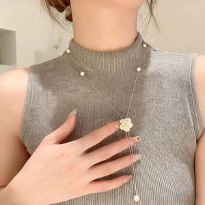 Camellia Pearl Pull-Out Necklace For Women Imitation Pearl Flower U-Shape Sweater Chain Accessory - Product Image 2