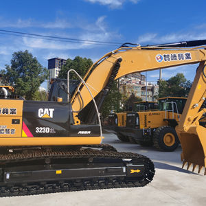 Excavatrice sur chenilles d'occasion Cat 323D2L, fabrication japonaise, 20 tonnes, équipement de construction avec système hydraulique, pompe Caterpillar - Product Image 1