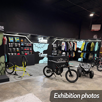 Stand d'exposition haut de gamme avec mur de fond en bois, personnalisable, très demandé aux États-Unis pour salons professionnels