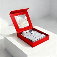 Boîtes en carton rigide pour vêtements pour enfants de luxe faits à la main, logo personnalisé, laminage mat, fermeture magnétique, pour t-shirts