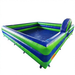 Piscine gonflable géante en mousse de qualité commerciale avec souffleur d'air - Product Image 1