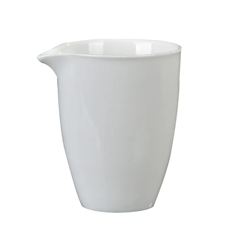 200ML White Ceramic Fair Mug Chinese Gong Fu Tea Dispenser White Porcelain Gongfu Tea Fair Cup China Hot Tea Pitcher