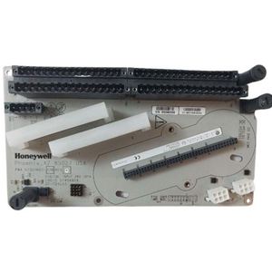 Module d'entrée numérique redondant 8U-TDILB1 32 canaux de qualité supérieure pour la surveillance tolerante aux pannes dans les systèmes Experion PKS et TPS - Product Image 1