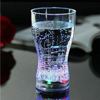 Verres à boisson lumineux LED, verres à bière en acrylique clignotants, verres à cola clignotants, articles de bar pour les fêtes