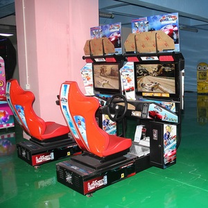 Kommerzieller Arcade-Autorenn-Fahrsimulator LiFang A710, 32-Zoll-LCD, Rot+Schwarz, Münzbetrieben, zu Verkaufen - Product Image 6