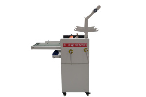 Heating A3 <span class=keywords><strong>A4</strong></span> Pemanas Minyak Mesin Laminating Otomatis Kontrol Suhu Mesin Sekolah Kantor Penggunaan Rumah - Product Image 4