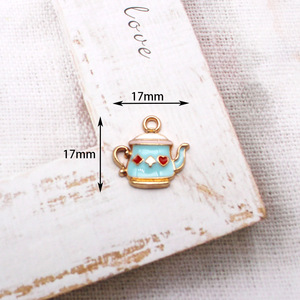 Pendentif Breloque Personnalisé de Haute Qualité, Style Vintage Minimaliste, Motif Enveloppe Tetragrammaton, pour Ensembles de Mode avec Logo Métallique, Vente en Gros - Product Image 5