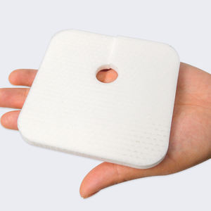 Vendaje de espuma para heridas de traqueotomía 10cm x 10cm para heridas quirúrgicas - Product Image 1