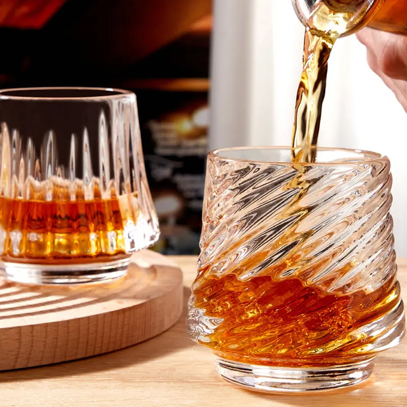 Bicchiere di birra di fascia alta per uso domestico bicchiere di birra di alta qualità per uso domestico tazza di vetro di whisky di vino straniero di fascia alta