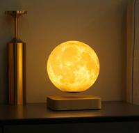 Lampe à lévitation rotative Lampe de bureau flottante magnétique Lampe de lune imprimée en 3D avec base en bois