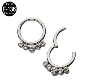 ASTM F136 G23 Conjunto de bisel de titanio Circón cúbico Piercing para el cuerpo Joyería-Anillo Clicker con bisagras Pendiente de cartílago Boda para niños - Product Image 4