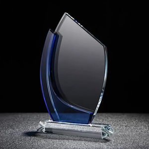 Trofeo Personalizzato per Regali Aziendali, Coppa Commemorativa in Acrilico Trasparente con Base, Stampa UV, Ecologico e Lucidato - Product Image 1