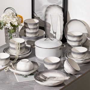 Service <span class=keywords><strong>de</strong></span> table en céramique grise 60 pièces, ensembles <span class=keywords><strong>de</strong></span> bols et d'assiettes en porcelaine, cadeau <span class=keywords><strong>de</strong></span> mariage, pour 12 personnes, <span class=keywords><strong>vaisselle</strong></span> en céramique - Product Image 1