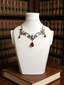 Collar con Colgante de Murciélago de Estilo Gótico con Forma de Animal de Aleación con Cadena, Regalo de Aniversario Moderno para Mujer, Piedra Principal de Circonita - Product Image 4