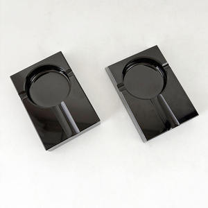 Cenicero Cuadrado <span class=keywords><strong>de</strong></span> Porcelana Negra Clásico con Logotipo Personalizado, Cenicero <span class=keywords><strong>de</strong></span> Cristal para Cigarros con Caja <span class=keywords><strong>de</strong></span> Regalo - Product Image 1