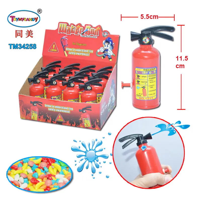 Hot selling plastic summer toys fire extinguisher water gun toy with candy