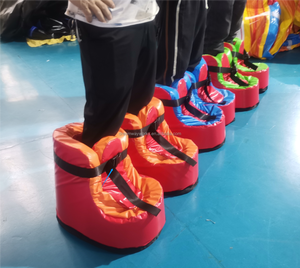 Chaussures de vitesse gonflables géantes, grosses bottes en mousse souple en PVC, chaussures de football gonflables géantes pour la construction d'équipe, jeu de football - Product Image 5