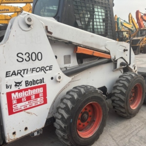 Minicargador de alta calidad en perfecto estado para Bobcat S300 Loader 2024 con engranaje de motor de 58kW y rodamiento a buen precio - Product Image 6