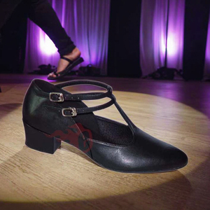 <span class=keywords><strong>Chaussures</strong></span> <span class=keywords><strong>de</strong></span> claquettes professionnelles pour femmes Evkoodance, nouvelle arrivée, <span class=keywords><strong>talon</strong></span> bas <span class=keywords><strong>de</strong></span> 3,0 cm, cuir souple noir avec semelle en daim - Product Image 4