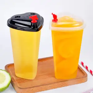 Grosir desain baru sekali pakai bentuk hati 500ml PP cangkir plastik Milkshake Smoothie gelas plastik keras