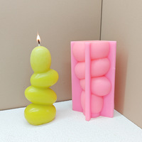 Geometrische 3D-Silikonform für Kerzen, Kieselstein-förmiges Wohndekor-Ornament mit Modernem und Schlichtem Design