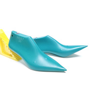 Chaussure simple en plastique pour femme avec talon moyen pointu de 5.5cm moule d'arbre à chaussures peu profond W387