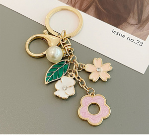 Llavero de flor de cerezo <span class=keywords><strong>Sakura</strong></span> coreana dulce con esmalte pastel y perla para mujer, niña, colgante para bolso, mochila, regalo - Product Image 5