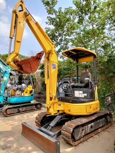 Mini-excavatrice Komatsu PC30/PC55 d'occasion en excellent état, fabriquée au Japon, faible nombre d'heures, avec chenilles en caoutchouc - Product Image 5