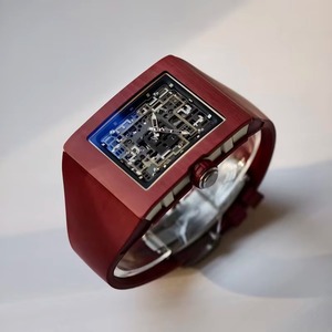 Reloj de Pulsera Mecánico con Caja de TPT de Carbono Rojo, Diseño Rectangular Plano, Esqueleto Luminoso, Deportivo, Resistente al Agua, con Correa de Goma - Product Image 3