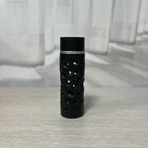 Современная черная цилиндрическая светодиодная лампа с регулируемой яркостью и возможностью перезарядки |   Декоративный светильник-подсветка для офиса и дома |   Теплый рассеянный свет - Product Image 3