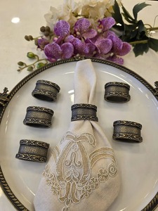 Anillos de Servilleta Metálicos en Oferta para Decoración de Mesa, Elegantes Porta Servilletas para Mesa de Comedor para el Hogar y Restaurantes Disponibles a Buen Precio - Product Image 1